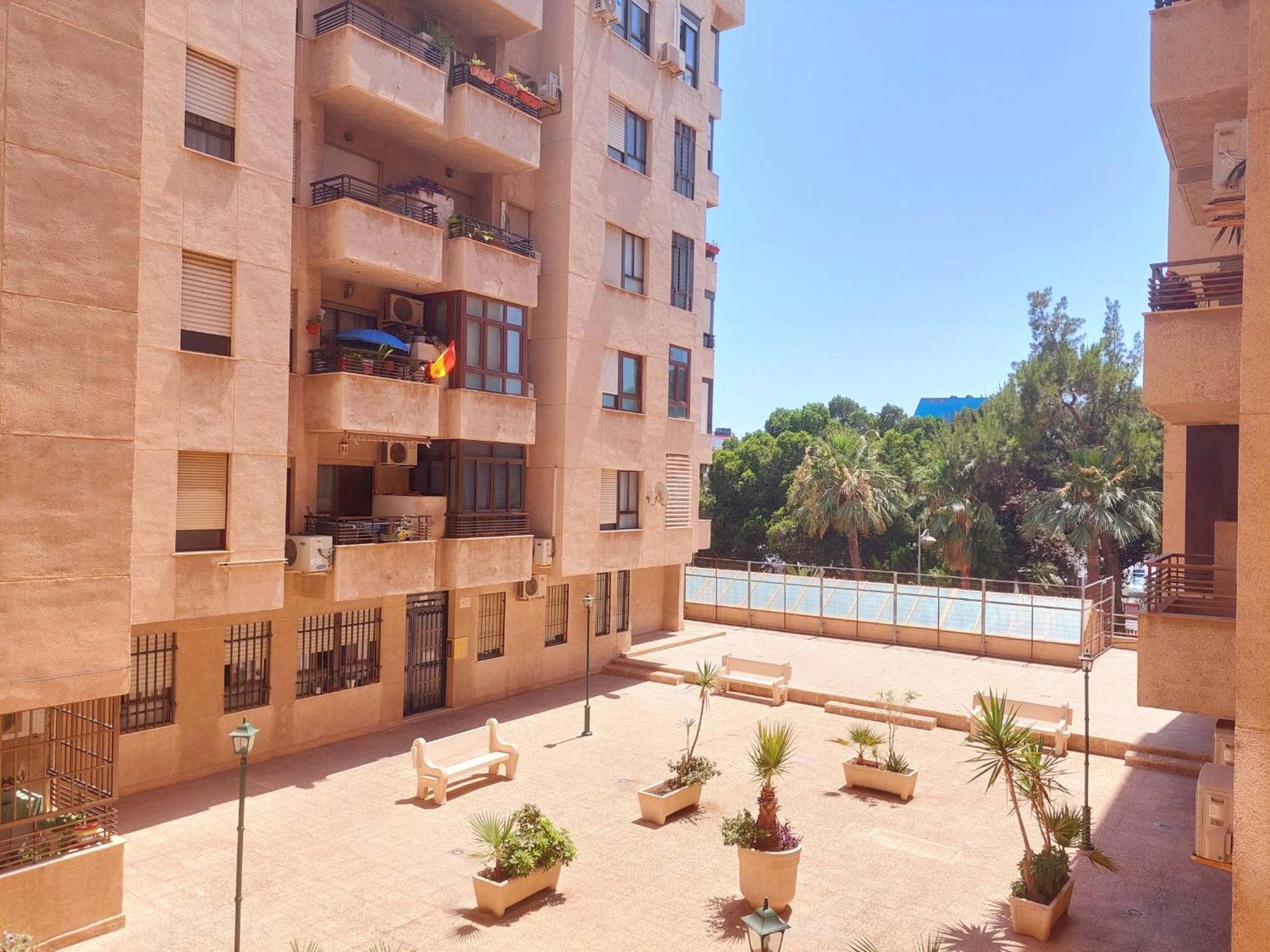 Piso Museo Del Realismo - Catedral - Alcazaba Con Parking Gratis - Super Wifi Apartment Almería Exterior photo